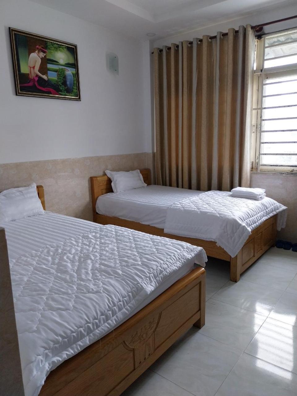 Hotel Khach San Thien Phuc à Hô Chi Minh-Ville Extérieur photo